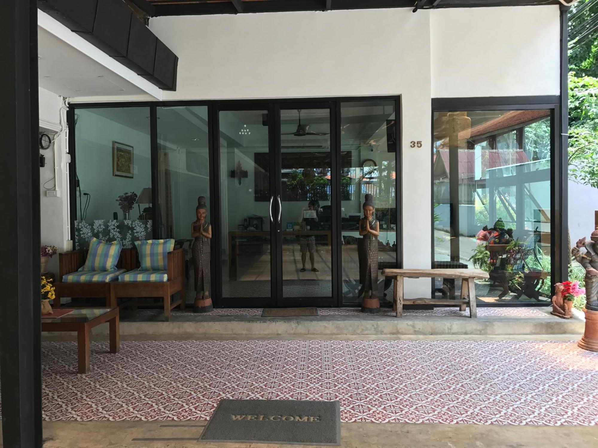 Rcn Court & Inn — Photos 1